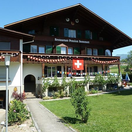 Hotel Restaurant Sunnmatt Aeschi Bei Spiez Eksteriør bilde